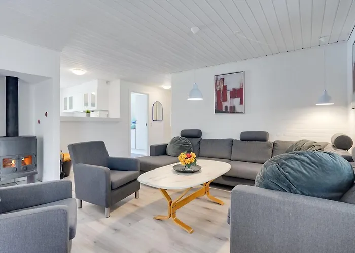 Ferhat - 2-9km From The Sea By Interhome Nyaraló *